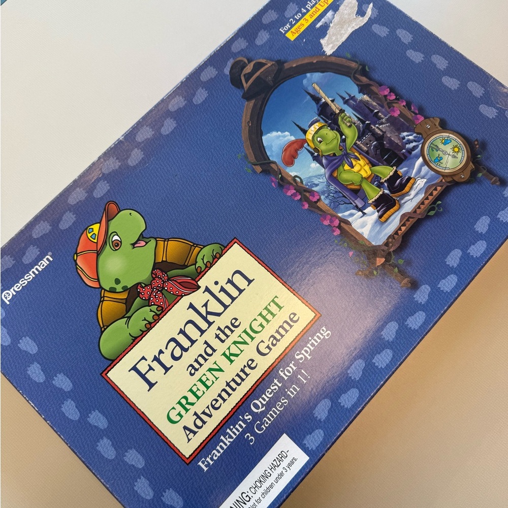 Franklin and the Green Knight Adventure Game - Green
